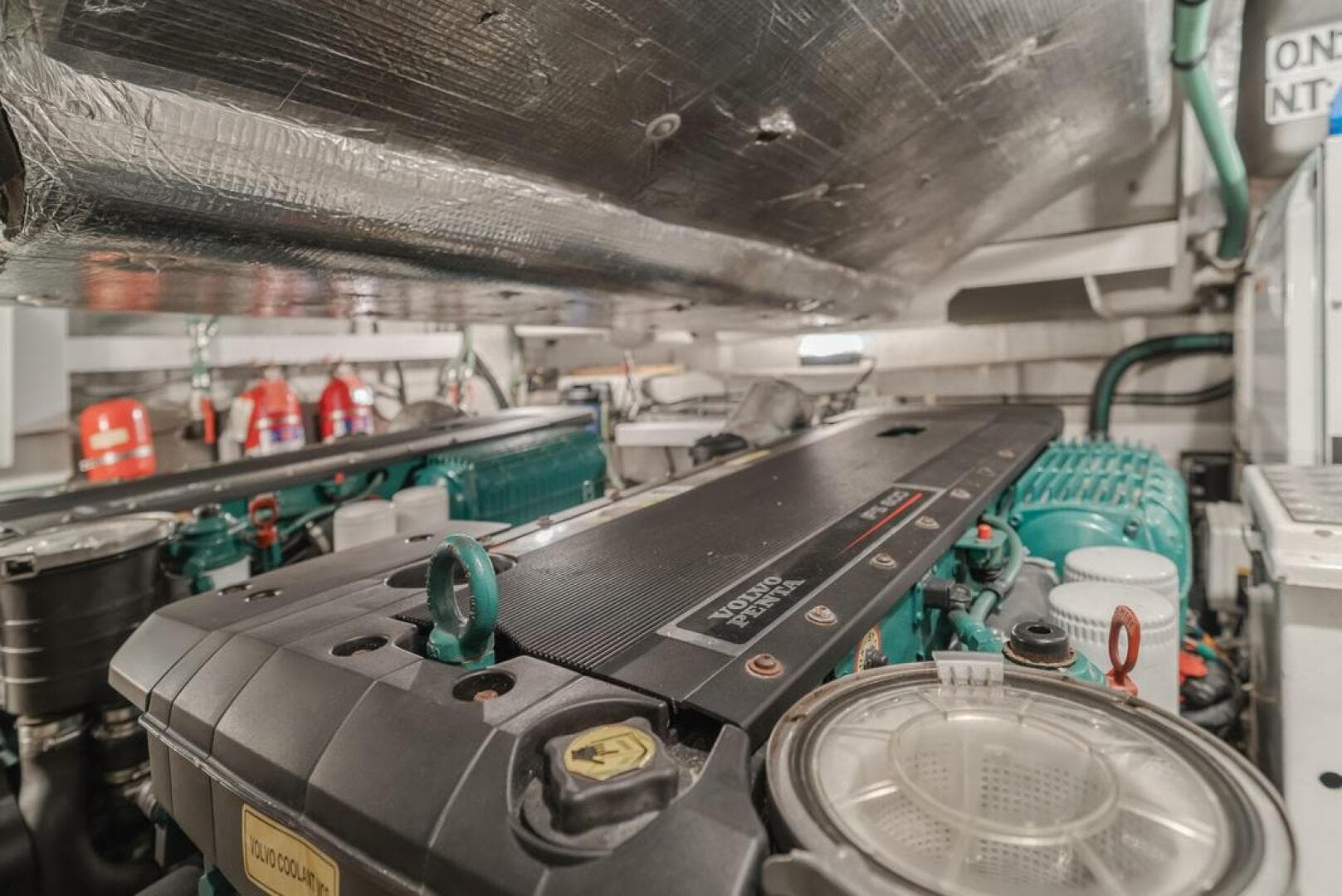 2012 Sunseeker 48 Portofino — photo 24