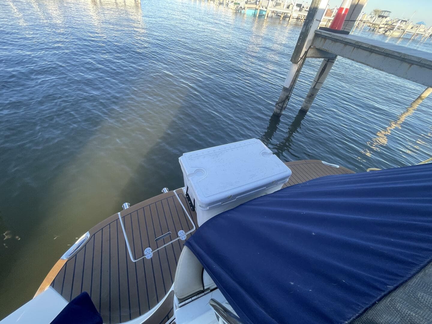 2016 Rinker 310 Express — photo 5