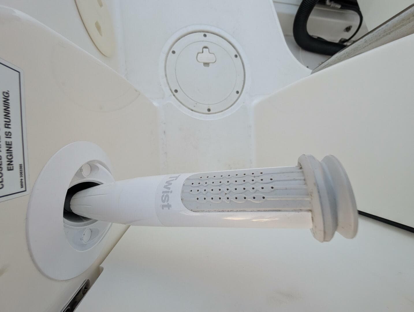 2023 Boston Whaler 240 Vantage — photo 58