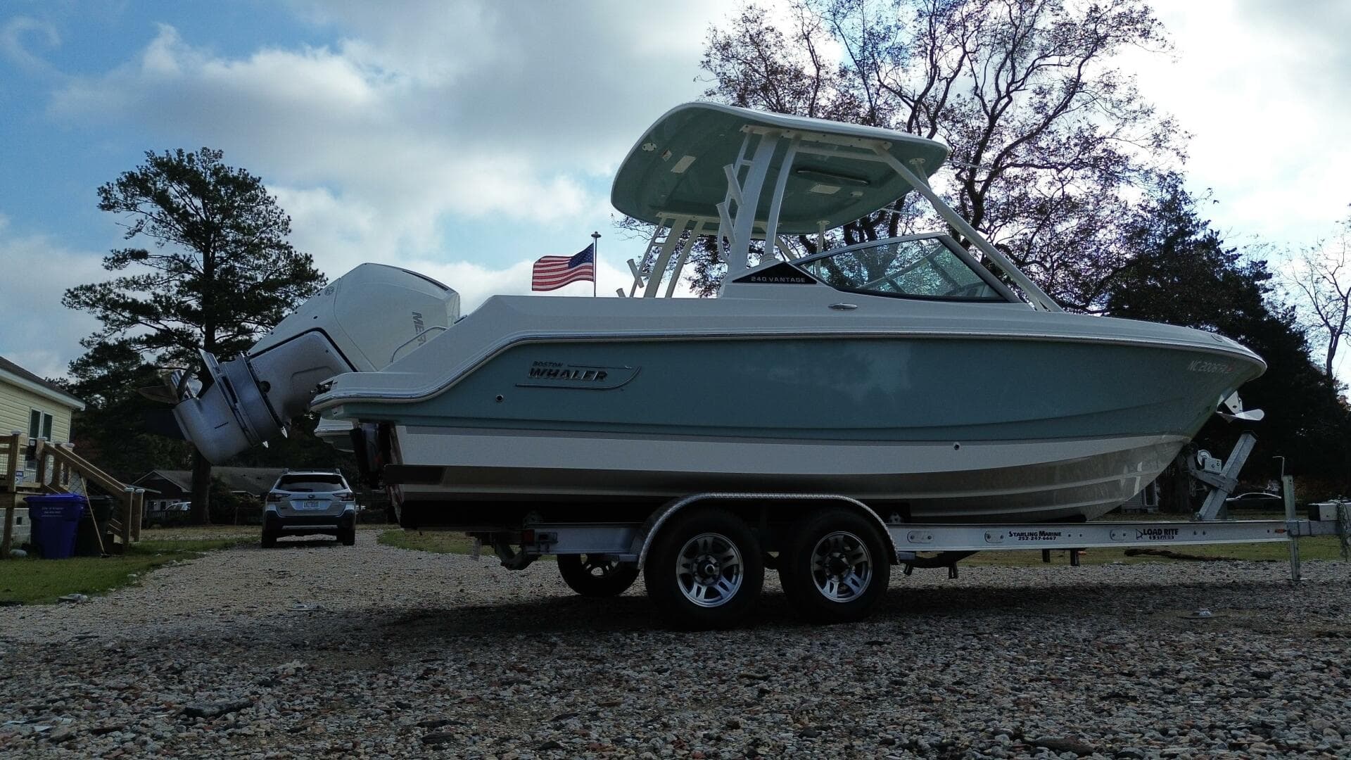 2023 Boston Whaler 240 Vantage — photo 20