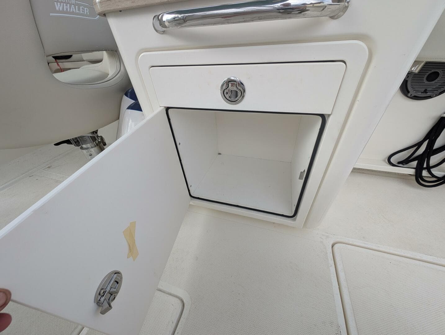 2023 Boston Whaler 240 Vantage — photo 80