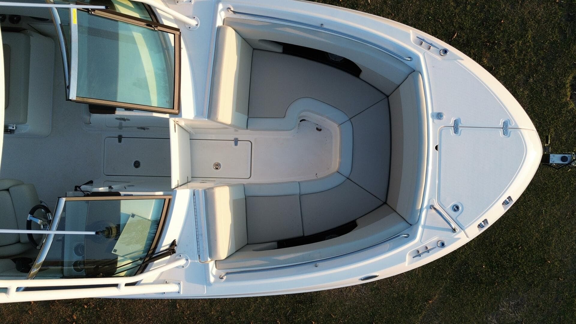 2023 Boston Whaler 240 Vantage — photo 71
