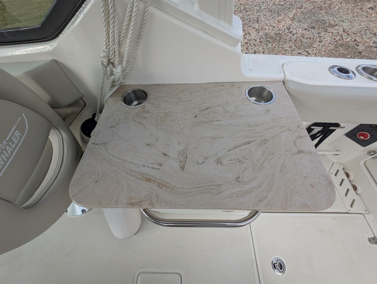 2023 Boston Whaler 240 Vantage — photo 78