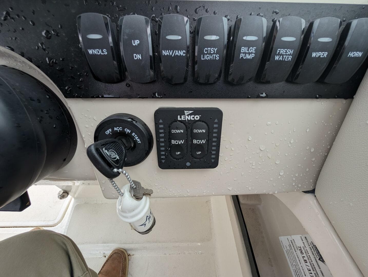 2023 Boston Whaler 240 Vantage — photo 86