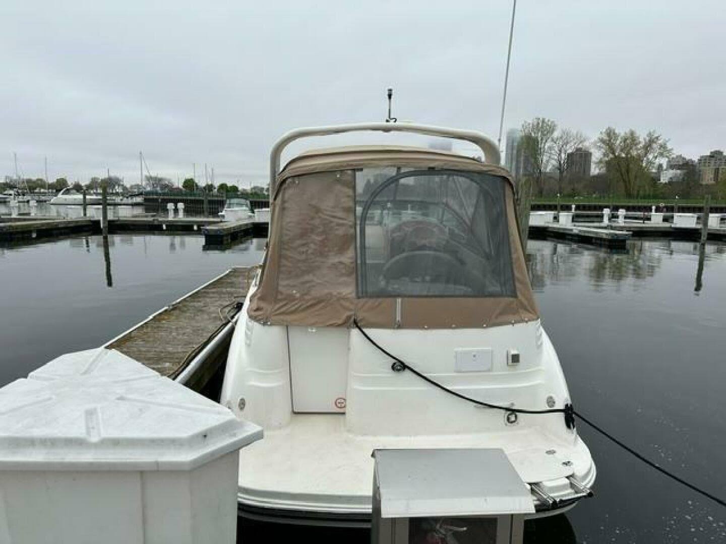 2006 Larson Cabrio 274 — photo 2