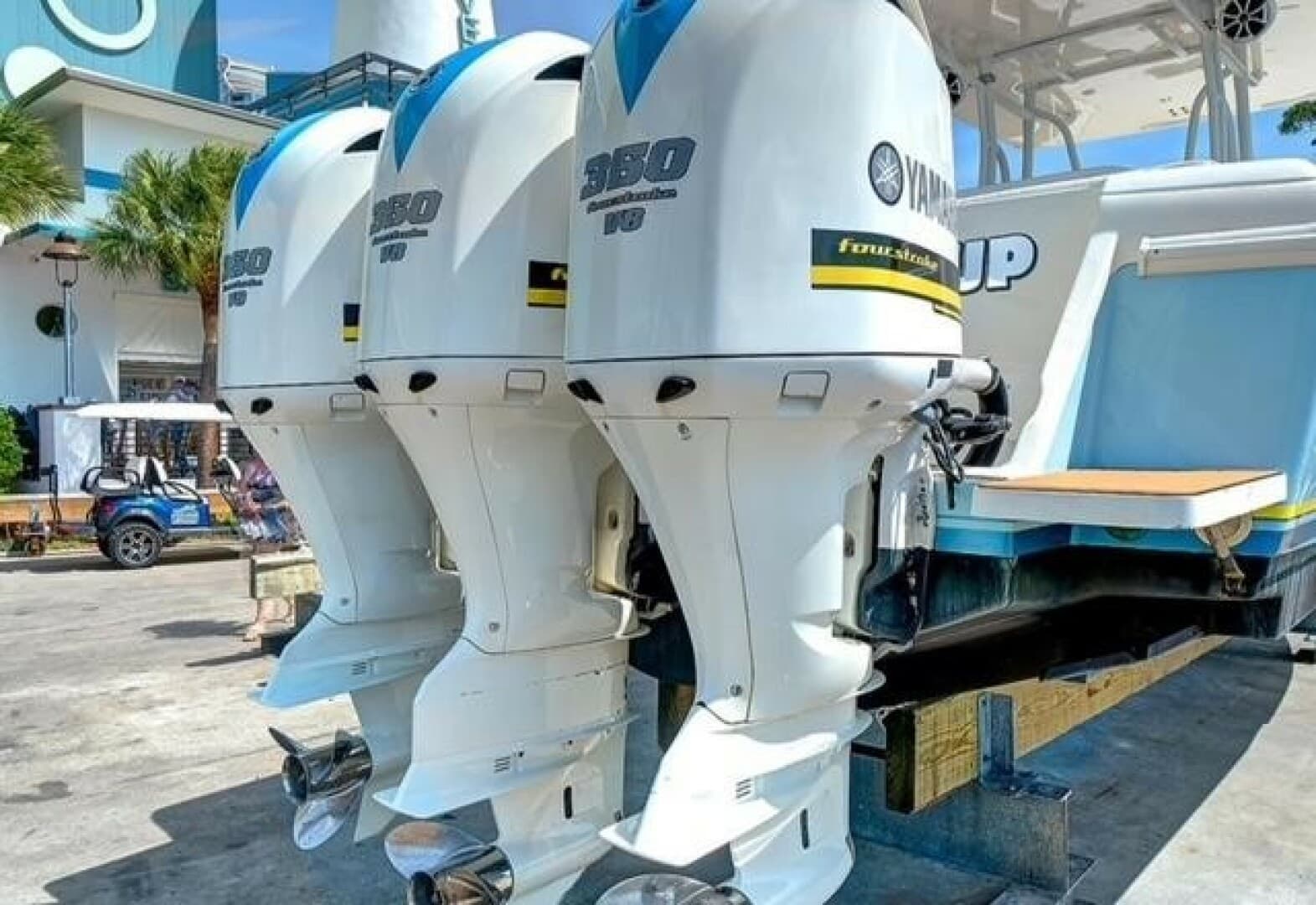 2008 Intrepid — photo 2