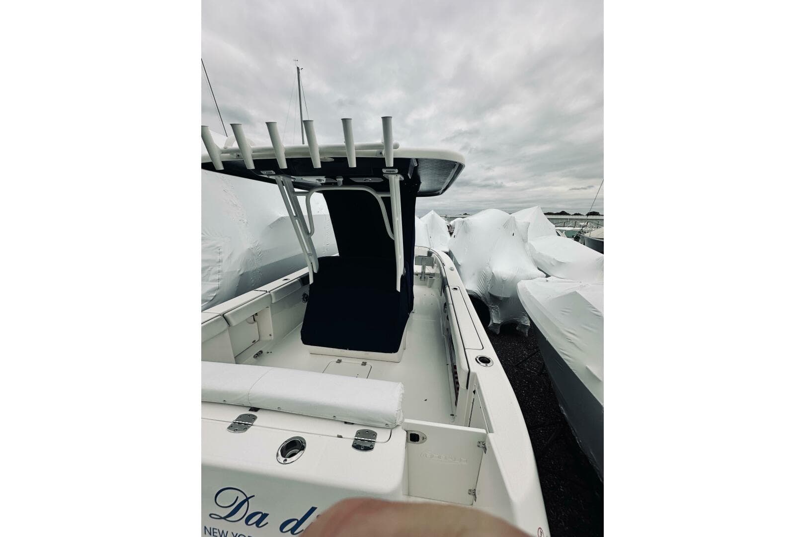 2022 Robalo R272 Center Console — photo 39