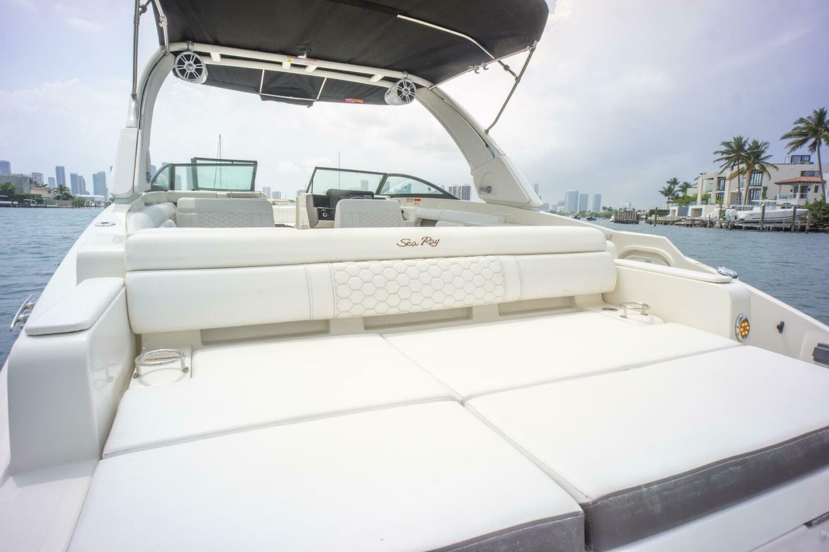 2022 Sea Ray — photo 5