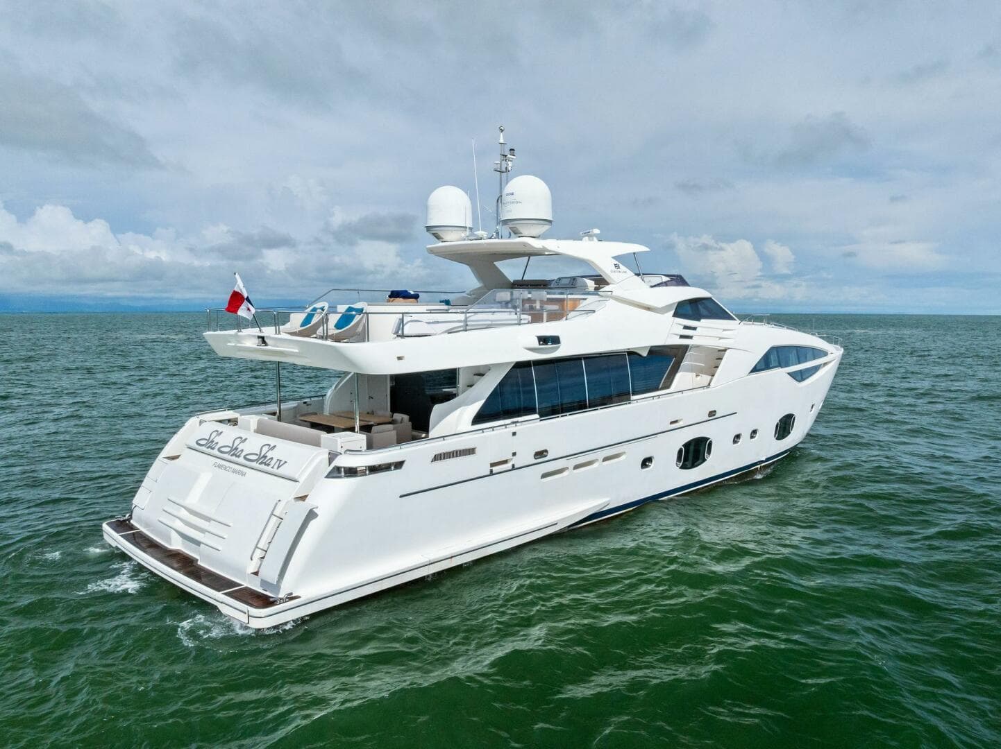 2014 Custom Line 100 — photo 16