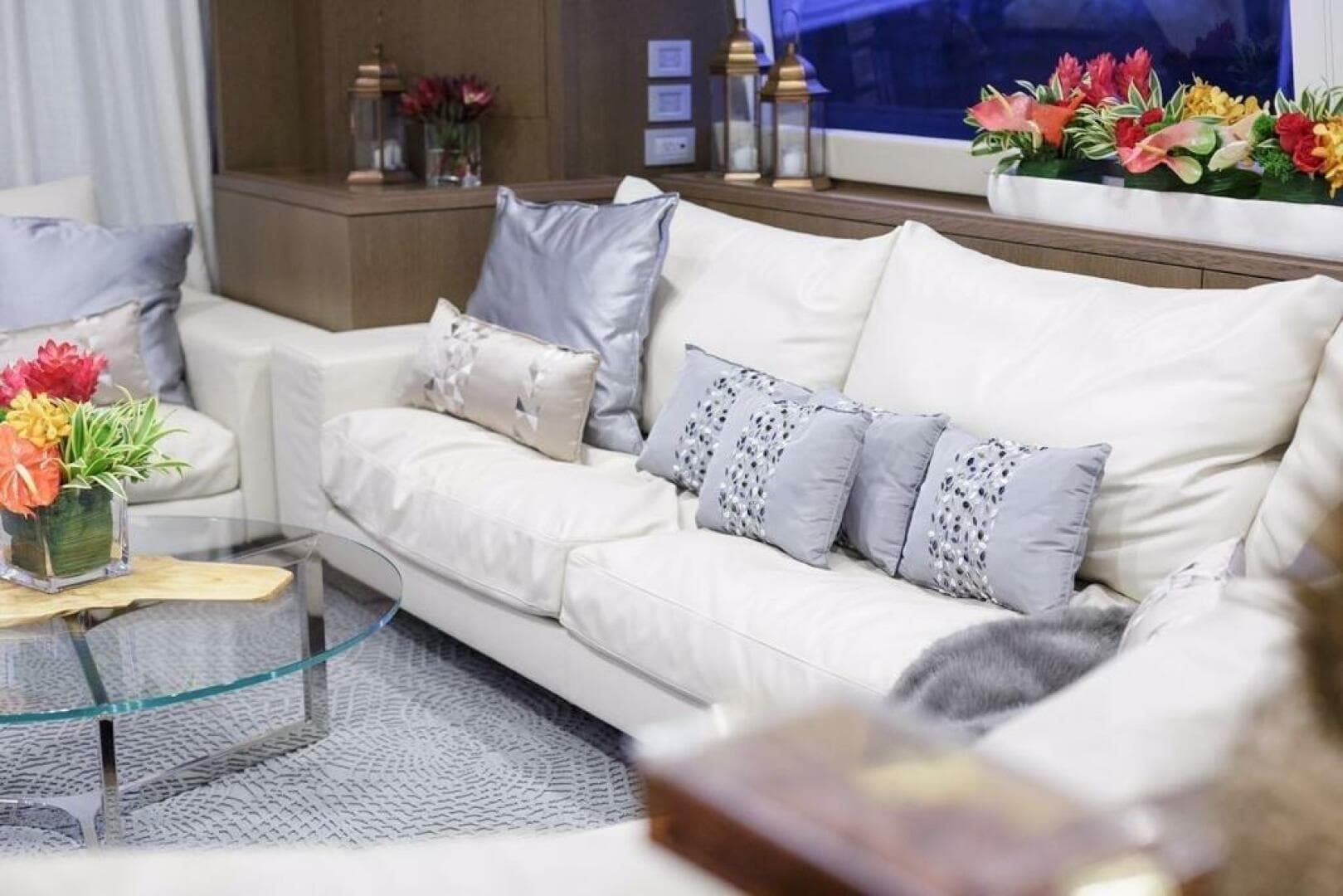 2014 Custom Line 100 — photo 48