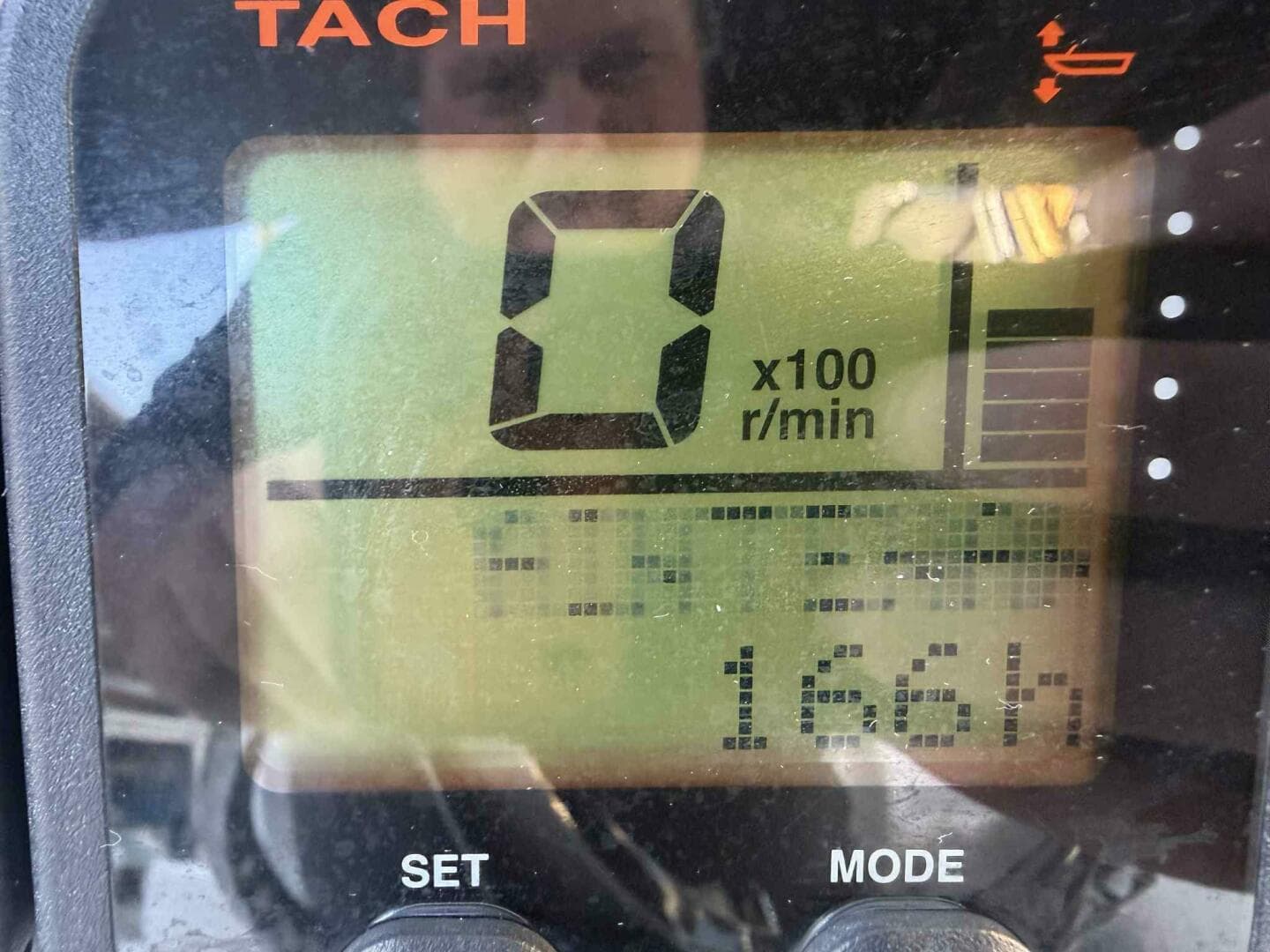 2004 Century 3200 Center Console — photo 35