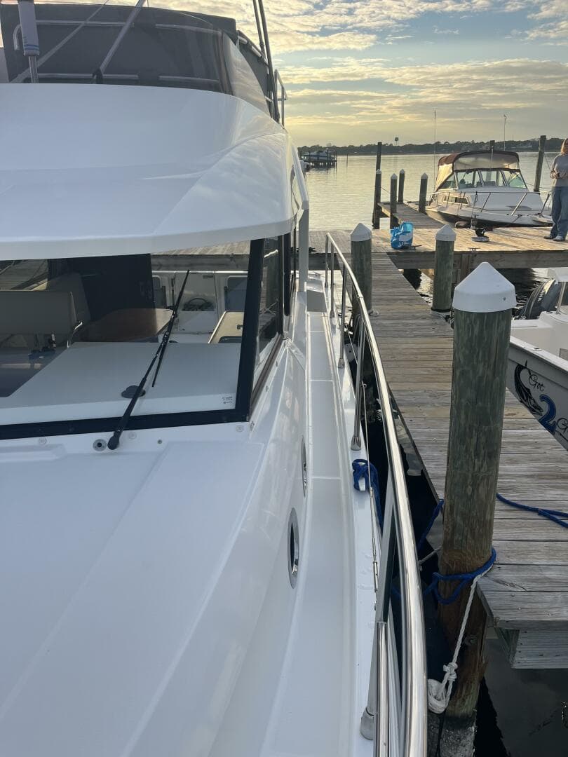 2016 Beneteau Swift Trawler 30 — photo 29