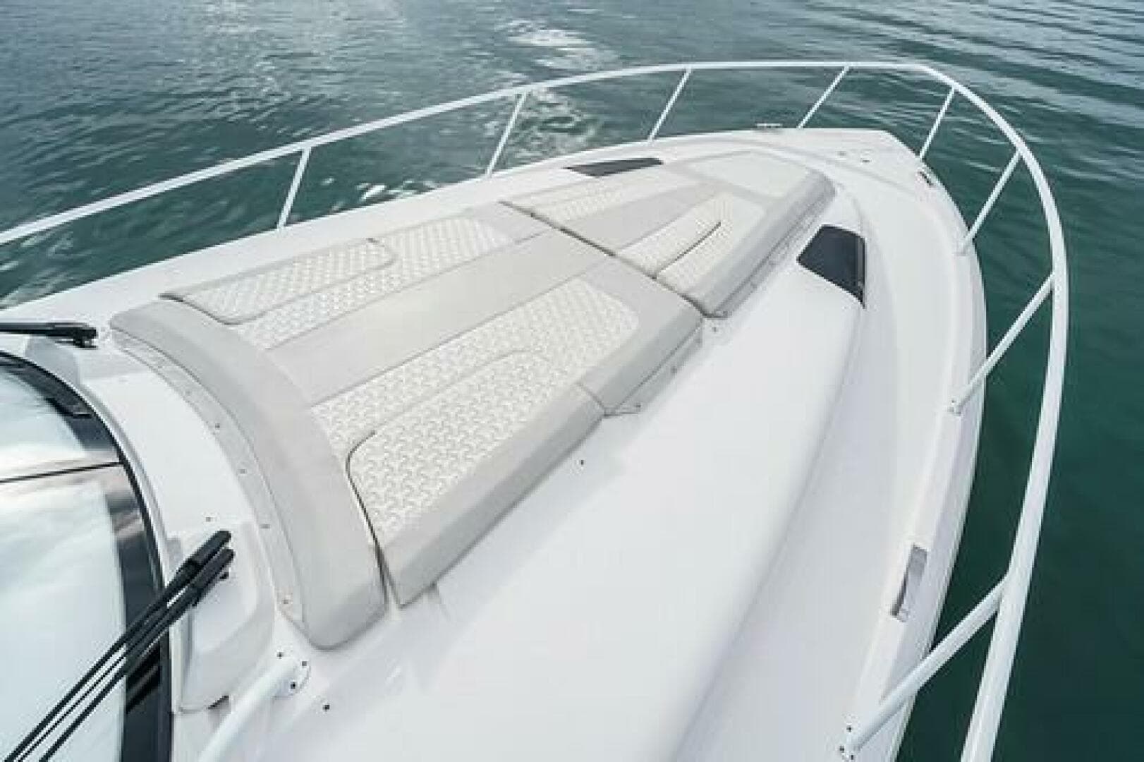 2022 Intrepid 477 Evolution — photo 39