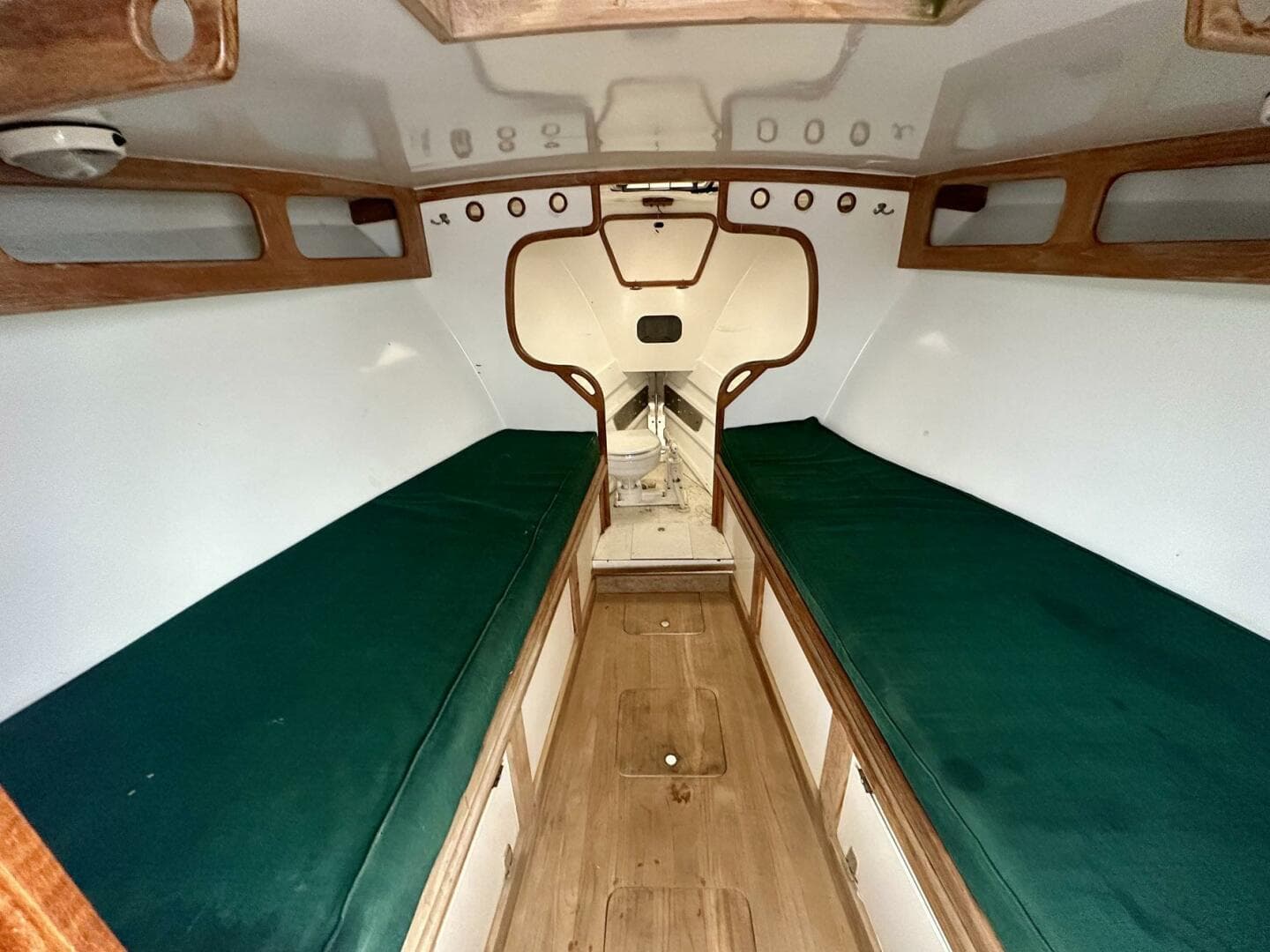 1987 Palm Beach 30 Express — photo 14