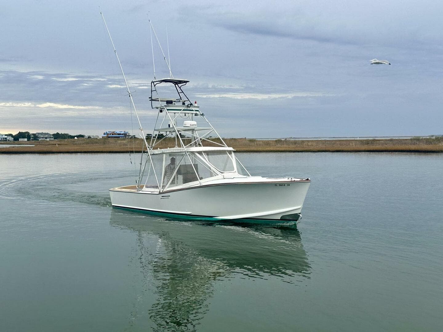 1987 Palm Beach 30 Express — photo 2