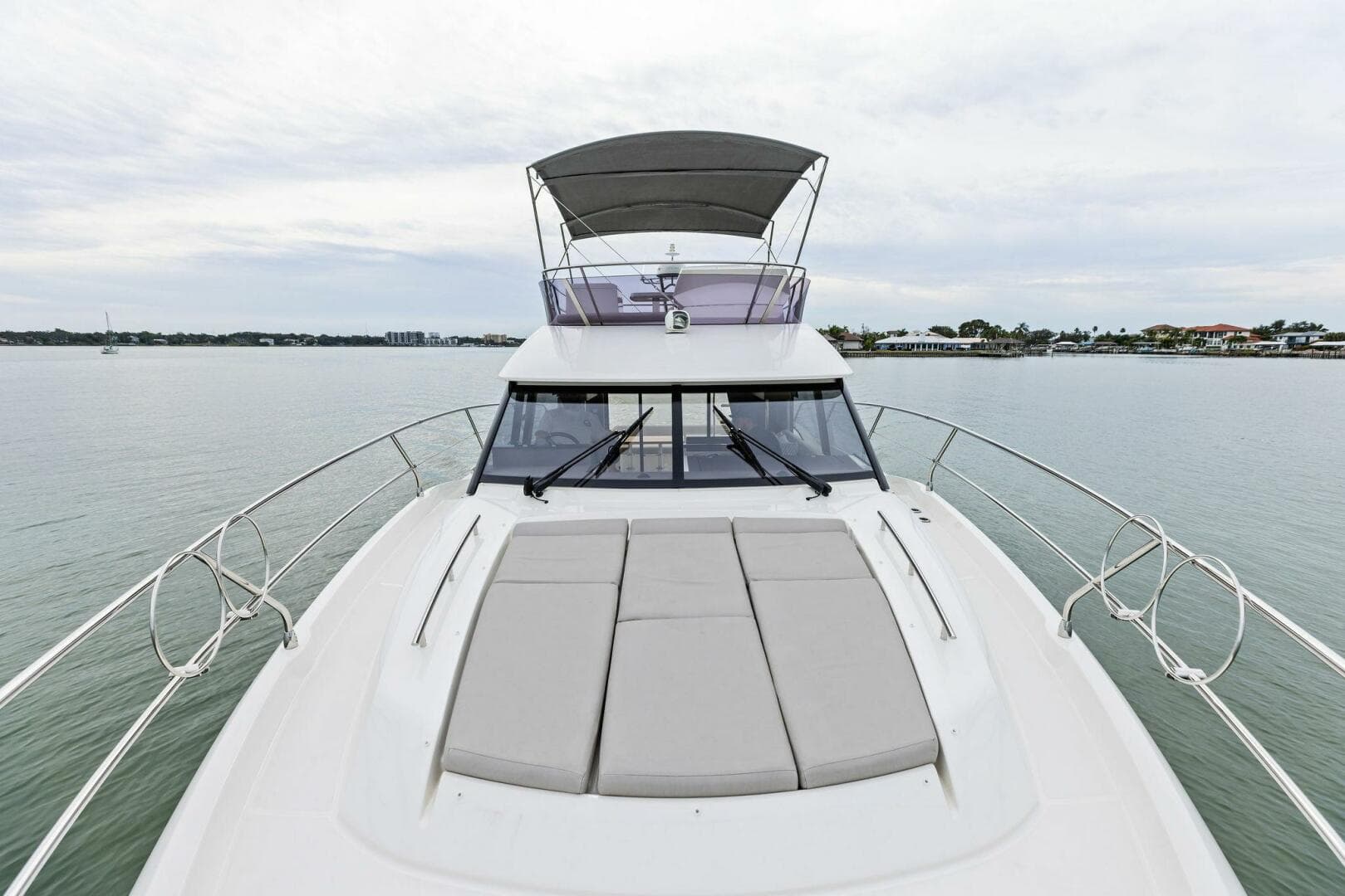 2022 Prestige 420 — photo 28