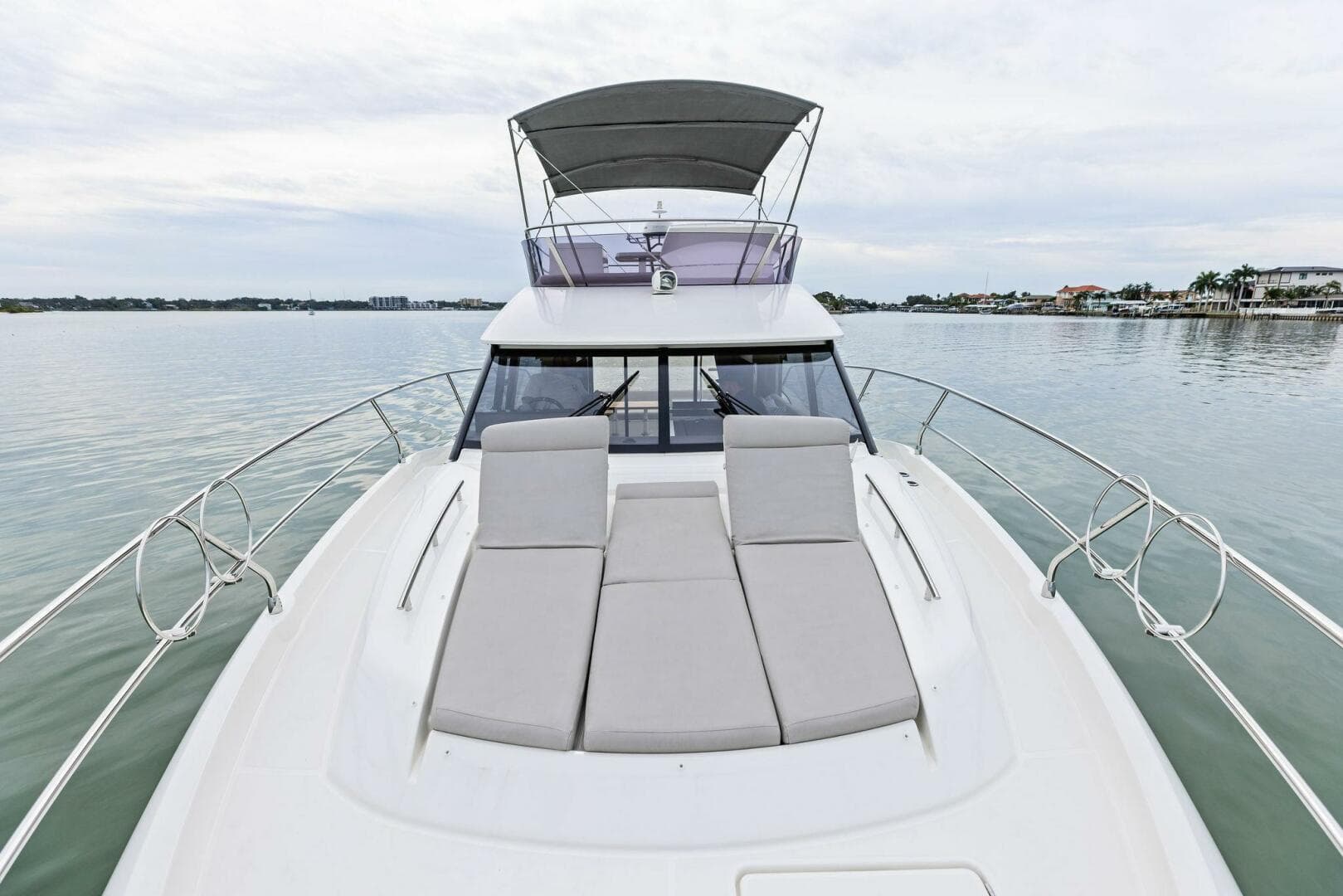 2022 Prestige 420 — photo 4