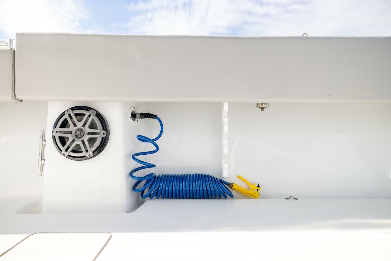 2016 Contender — photo 65