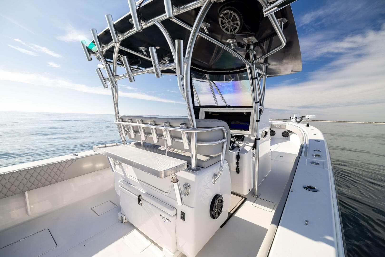 2016 Contender — photo 29