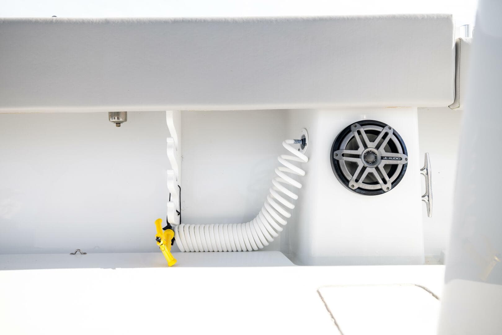 2016 Contender — photo 64