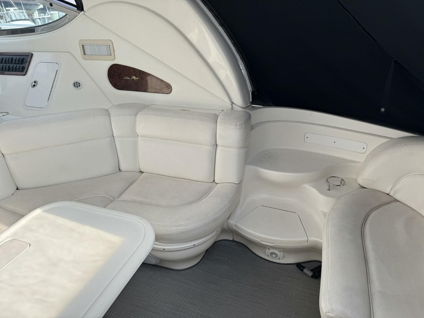 2001 Sea Ray 510 Sundancer — photo 12