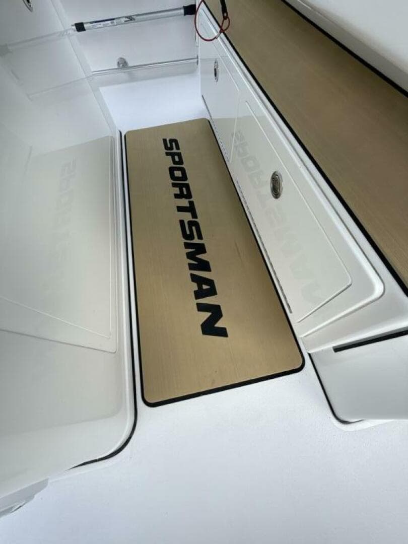 2023 Sportsman 352 Open — photo 54