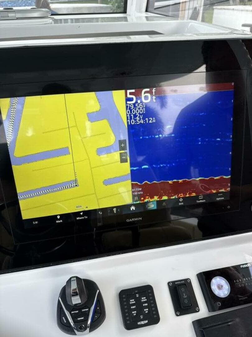 2023 Sportsman 352 Open — photo 57