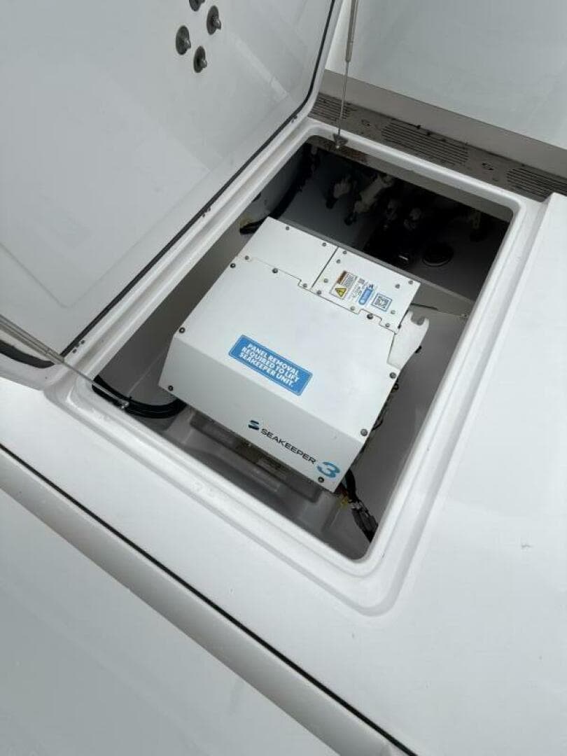 2023 Sportsman 352 Open — photo 61