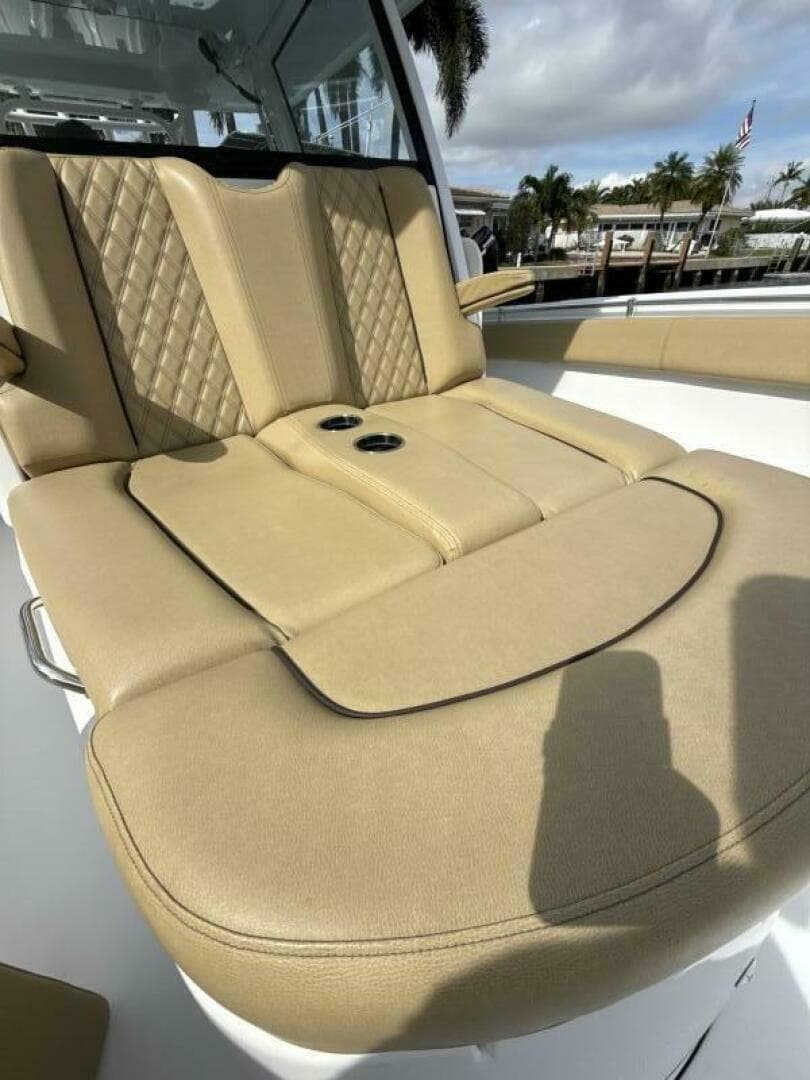 2023 Sportsman 352 Open — photo 23