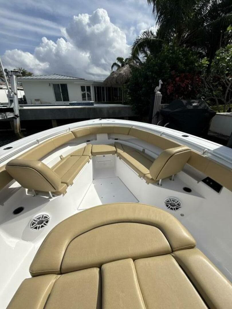 2023 Sportsman 352 Open — photo 19