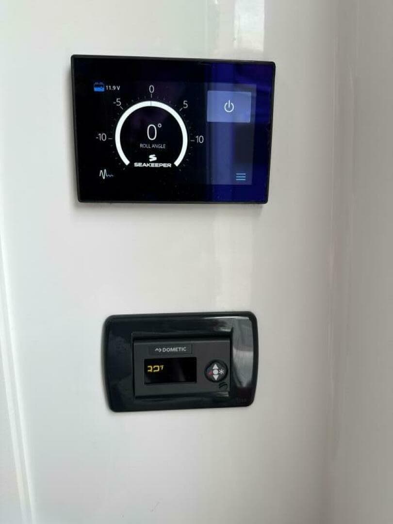 2023 Sportsman 352 Open — photo 42