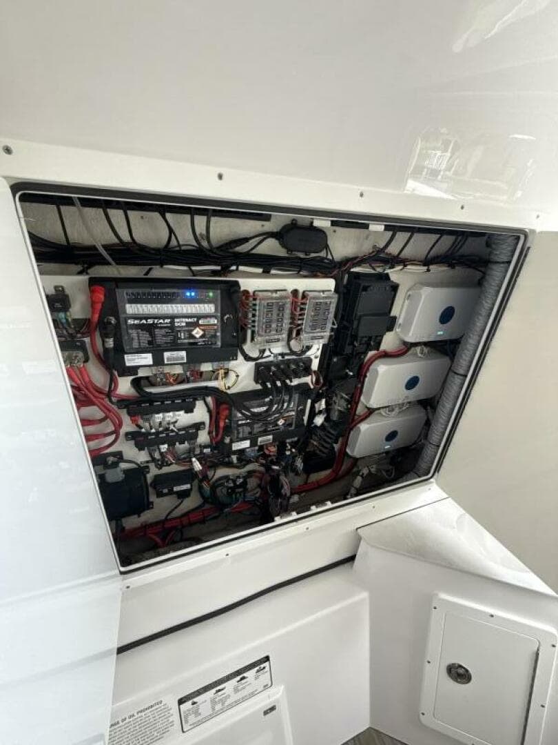 2023 Sportsman 352 Open — photo 60