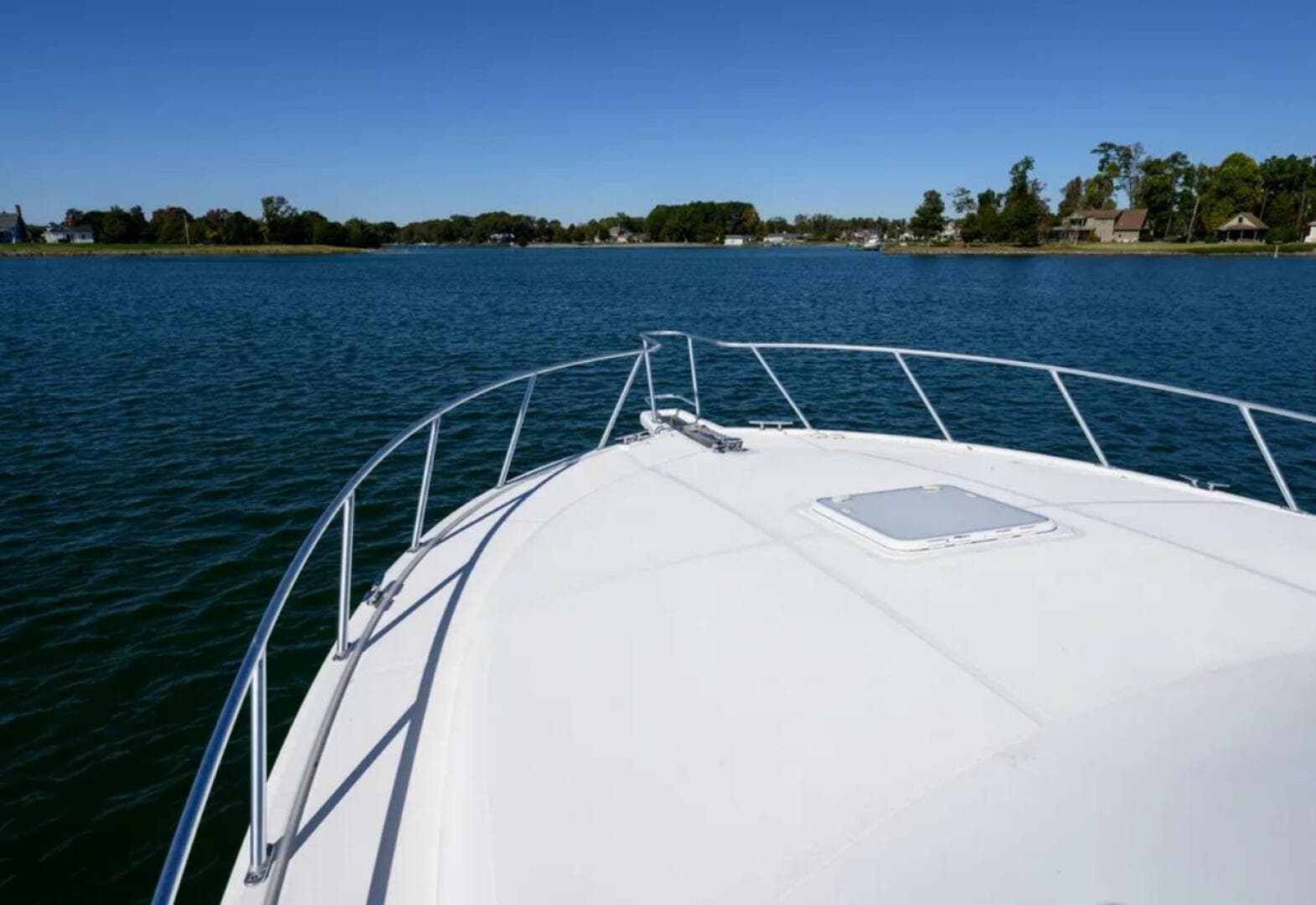 2013 Cabo 40 Hardtop Express — photo 18