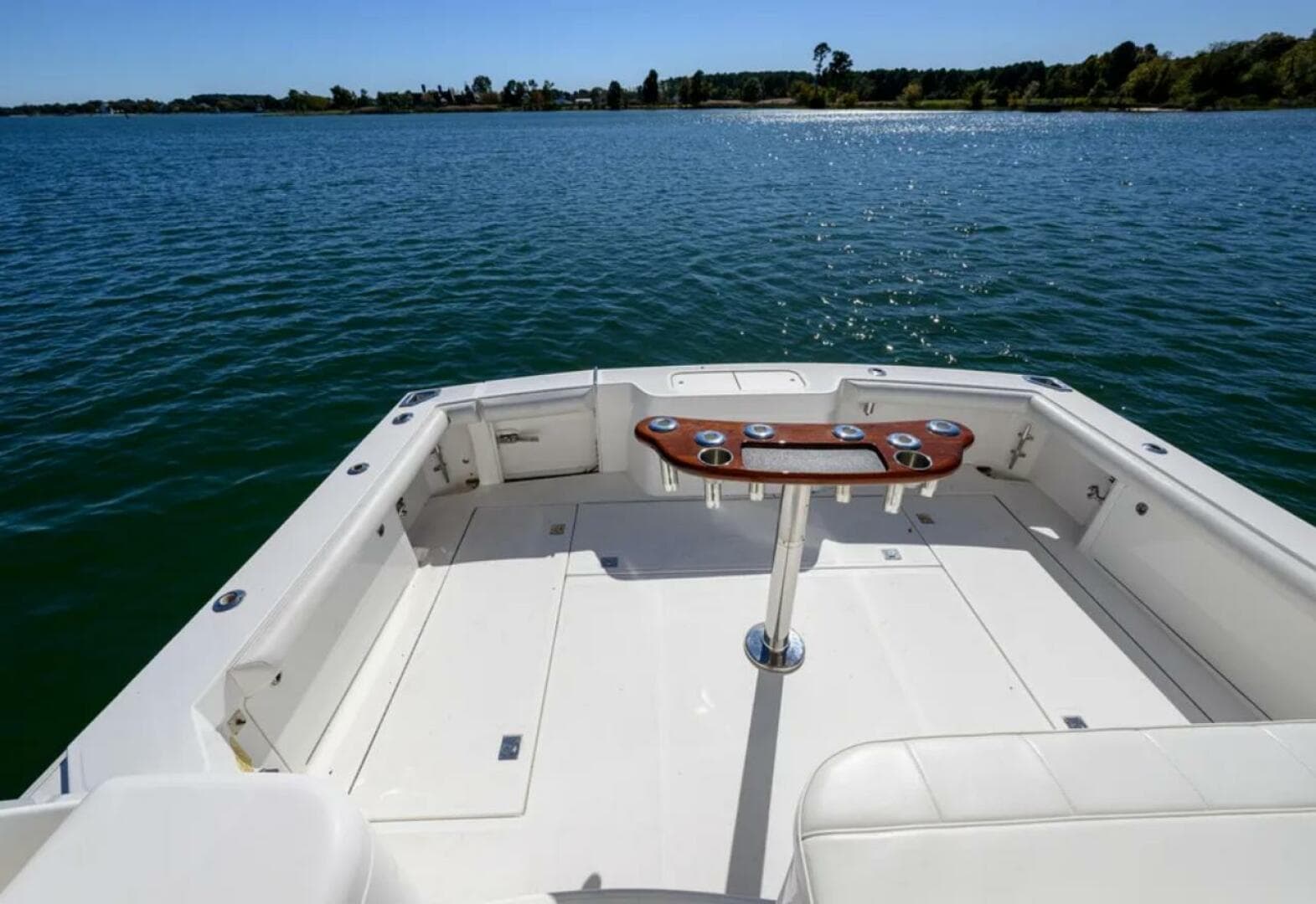 2013 Cabo 40 Hardtop Express — photo 17