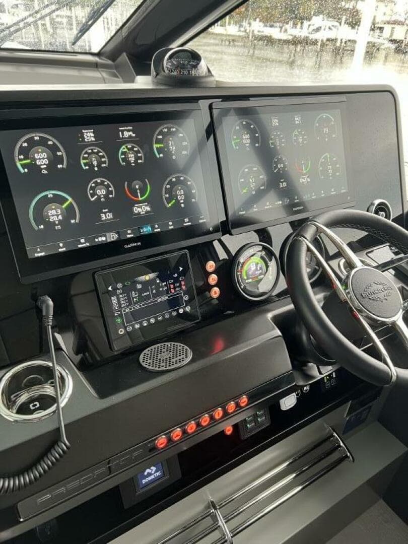 2026 Sunseeker 55 Predator — photo 33