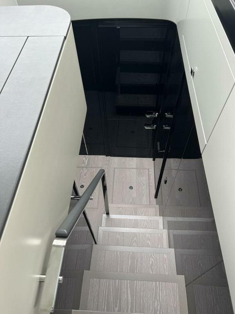 2026 Sunseeker 55 Predator — photo 36