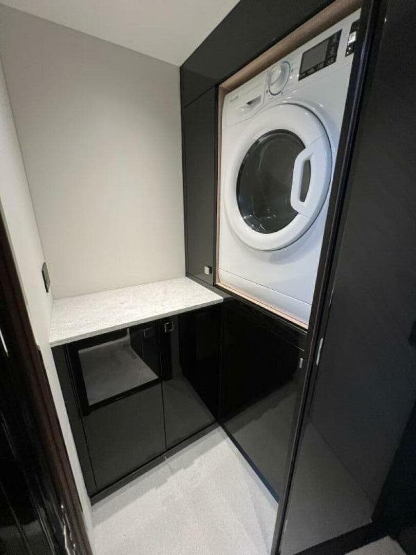 2026 Sunseeker 55 Predator — photo 41