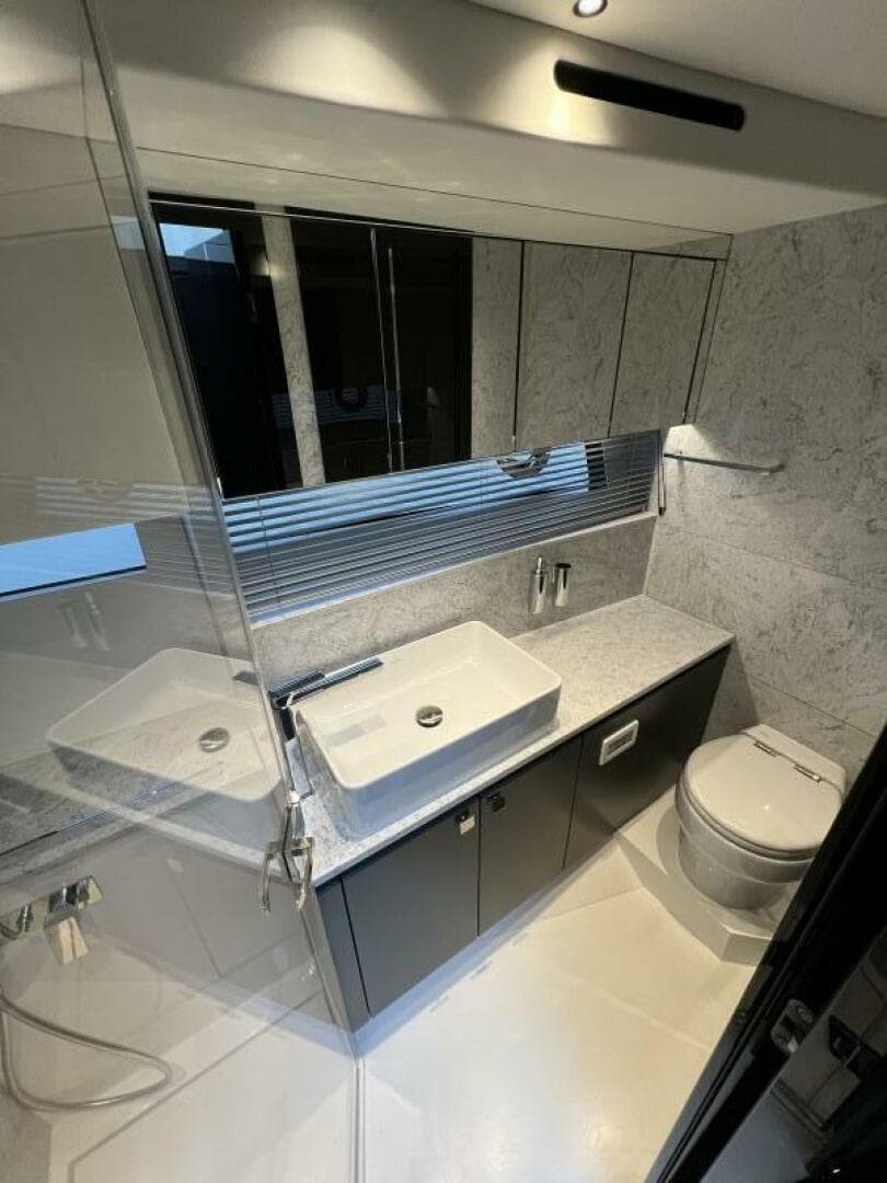 2026 Sunseeker 55 Predator — photo 51