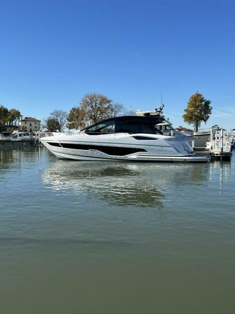 2026 Sunseeker 55 Predator — photo 7