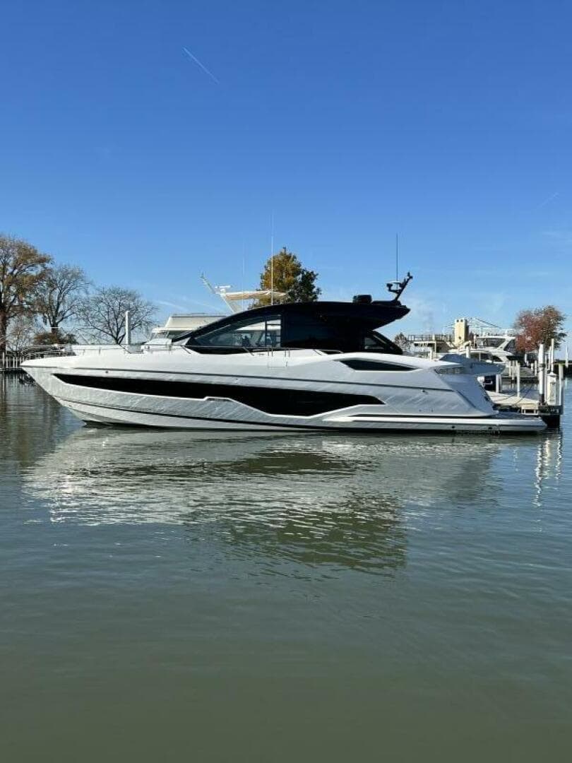 2026 Sunseeker 55 Predator — photo 6