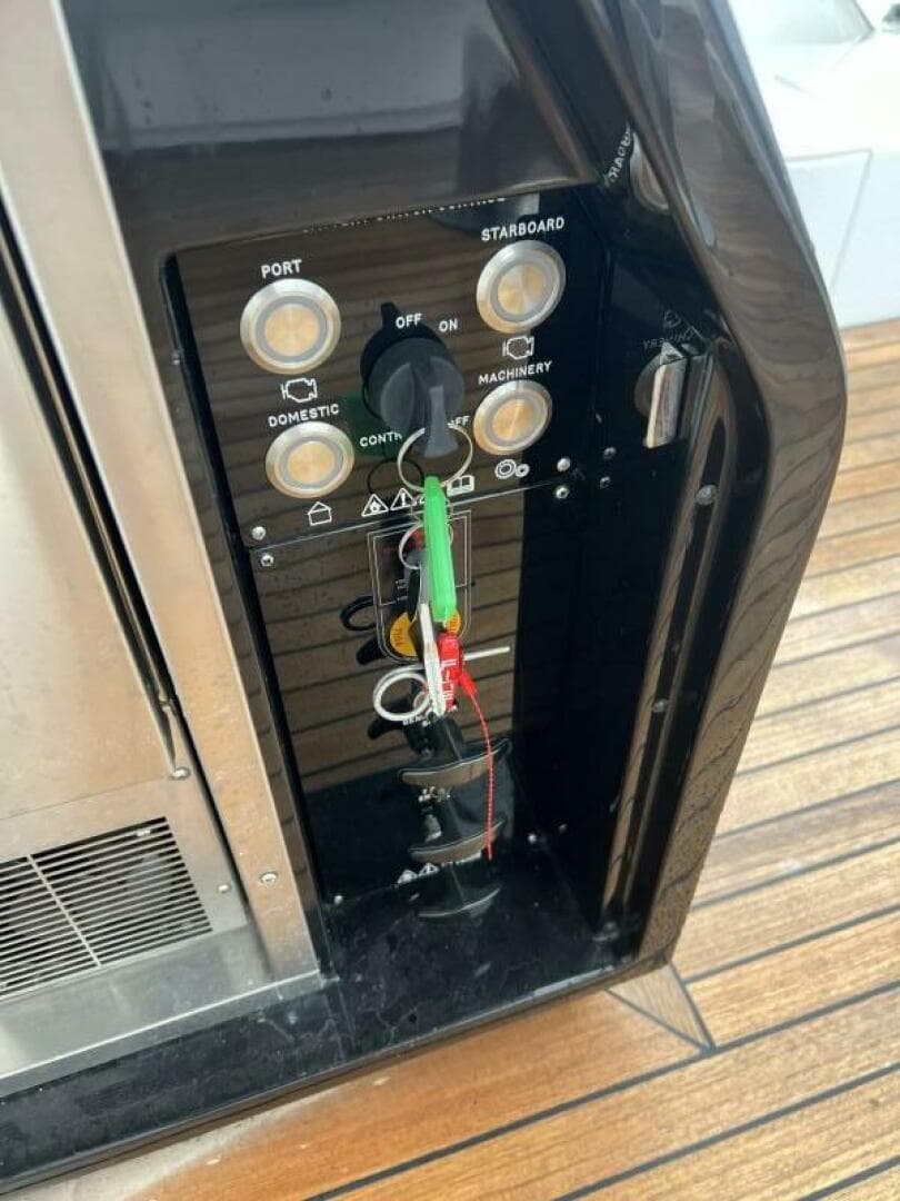 2026 Sunseeker 55 Predator — photo 20