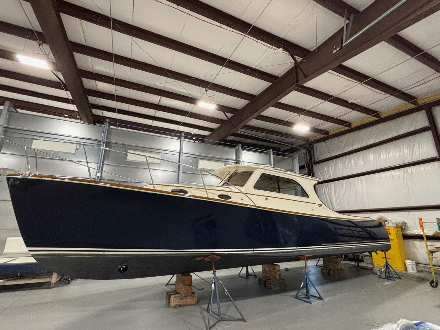 2003 Hinckley 36 Picnic Boat Ep — photo 3