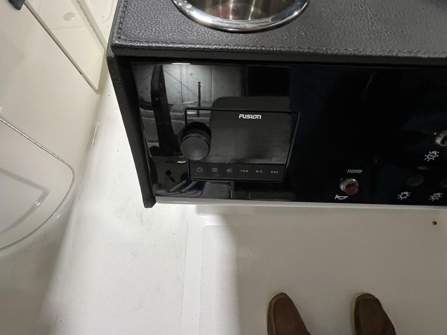 2021 Sea Ray 270 Sdx OB — photo 25