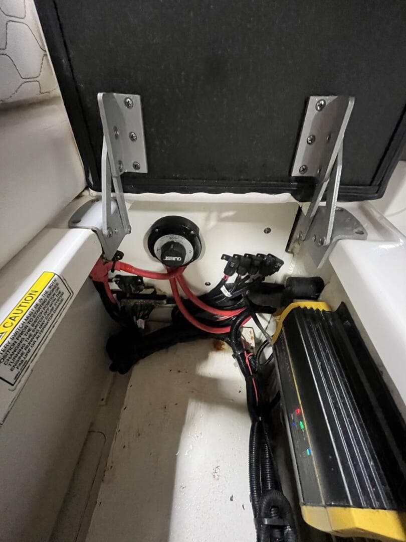 2021 Sea Ray 270 Sdx OB — photo 37