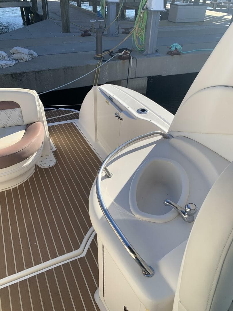 2005 Sea Ray 340 Sundancer — photo 16