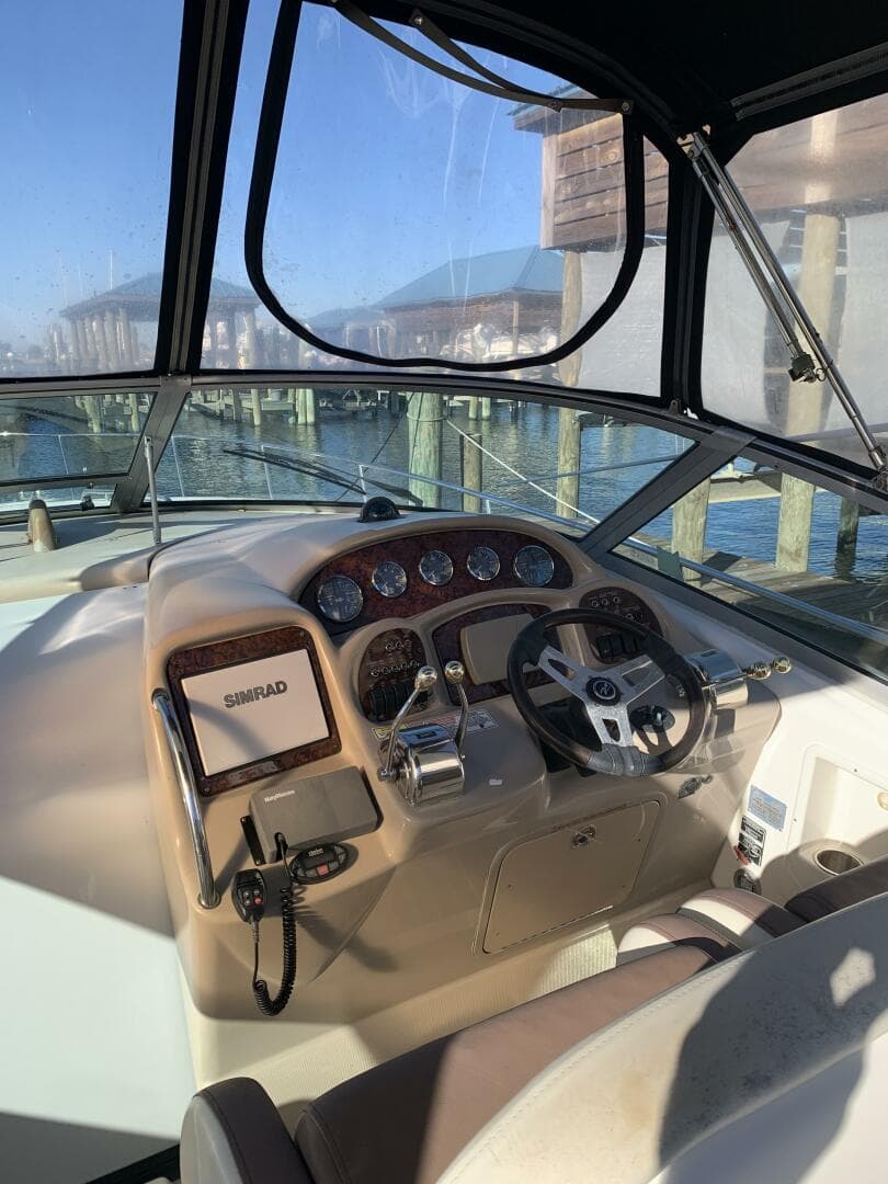 2005 Sea Ray 340 Sundancer — photo 12