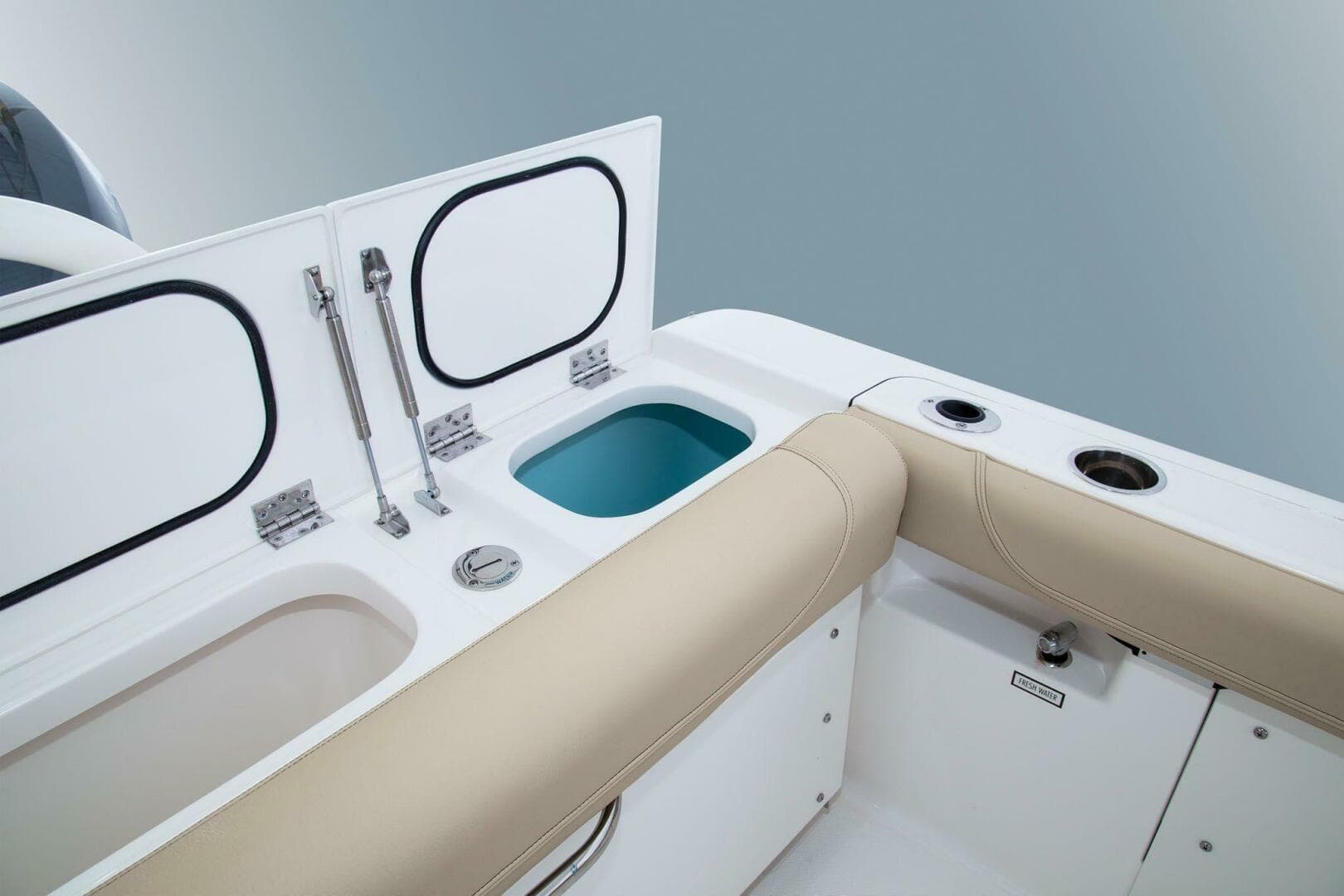 2015 Pursuit — photo 20