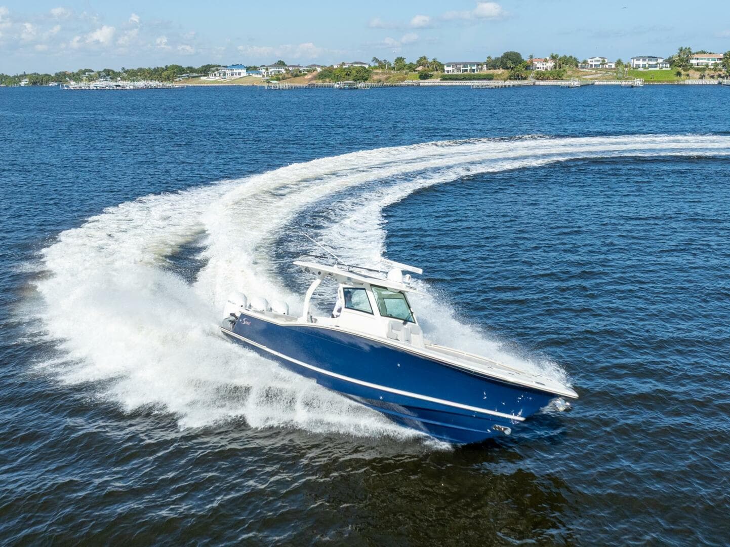 2023 Scout 355 LXF — photo 3