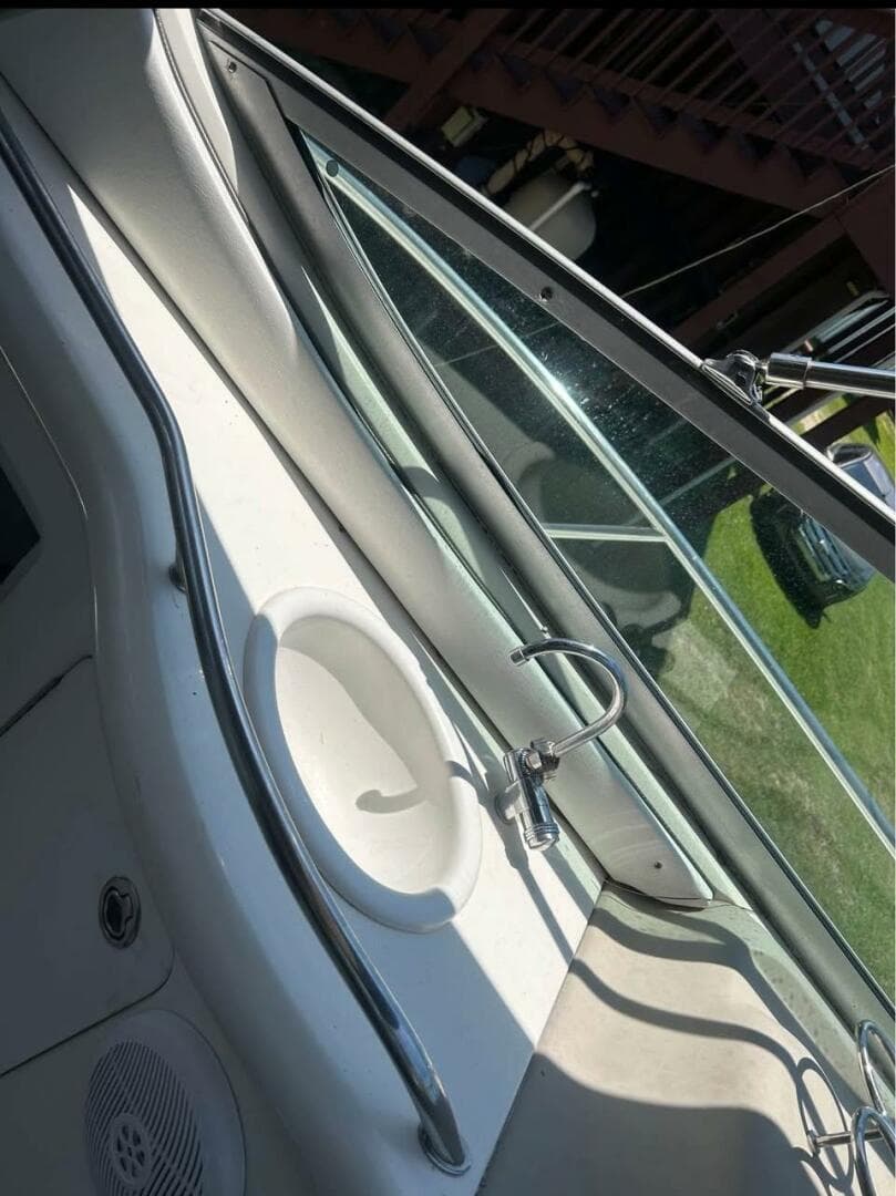 2006 Sea Ray 300 Sundancer — photo 10