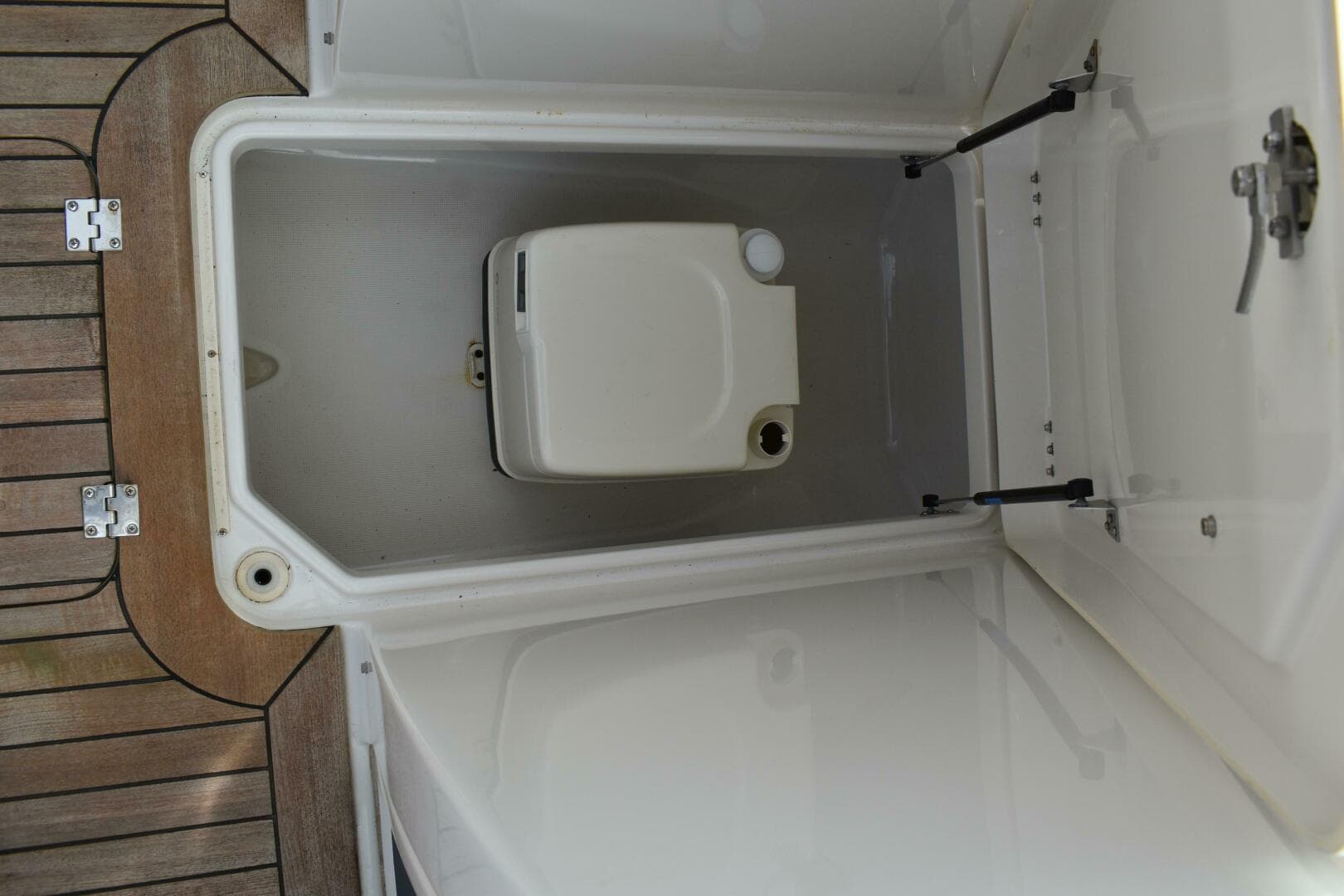 2003 Chris-Craft 25 Launch — photo 29